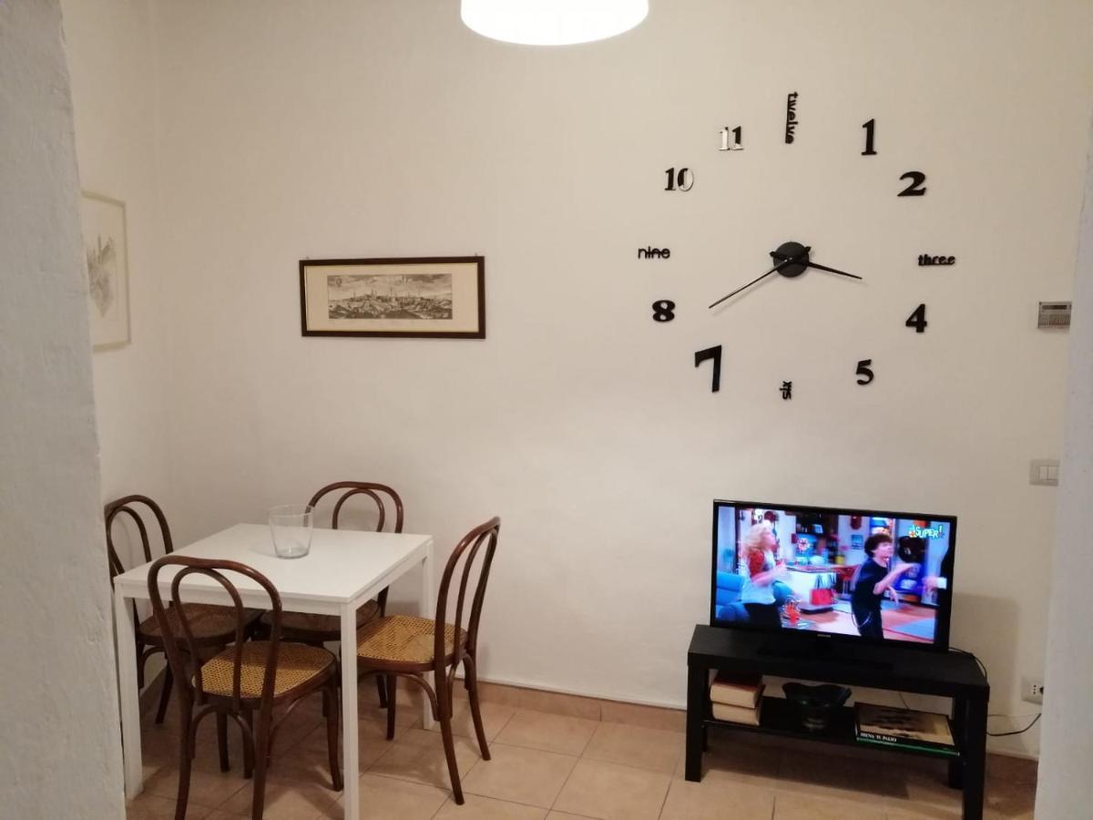 Casa Anna Apartment เซียนา ภายนอก รูปภาพ