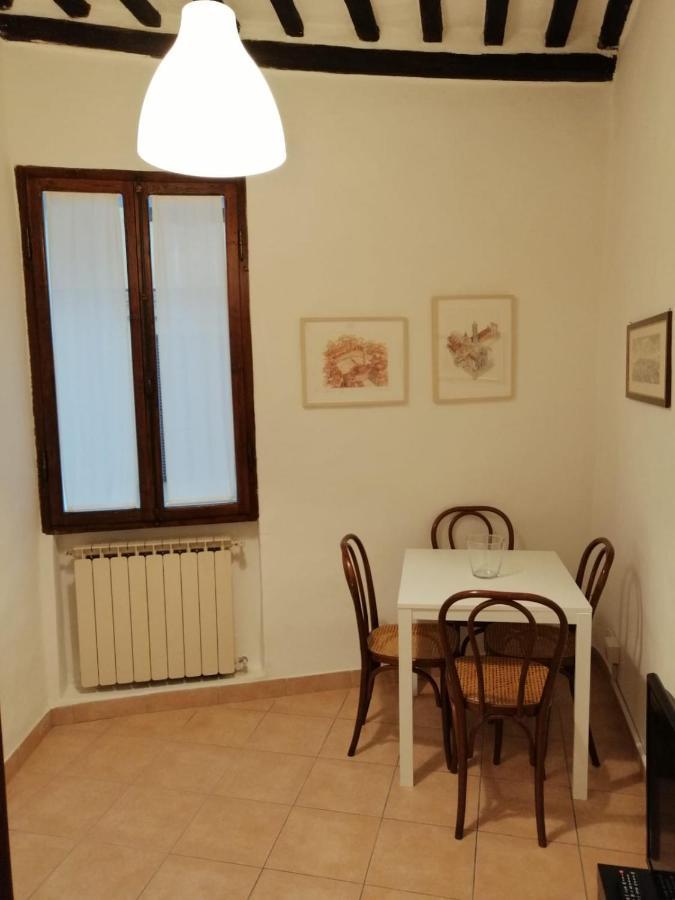 Casa Anna Apartment เซียนา ภายนอก รูปภาพ